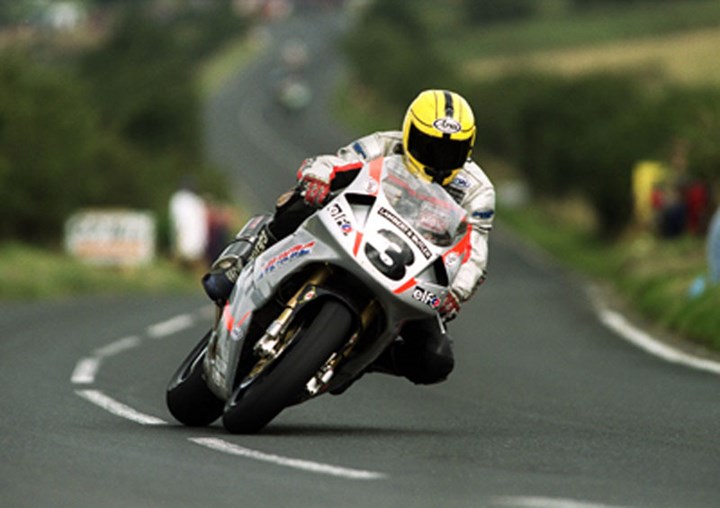 Joey Dunlop 1999 Ulster - click to enlarge