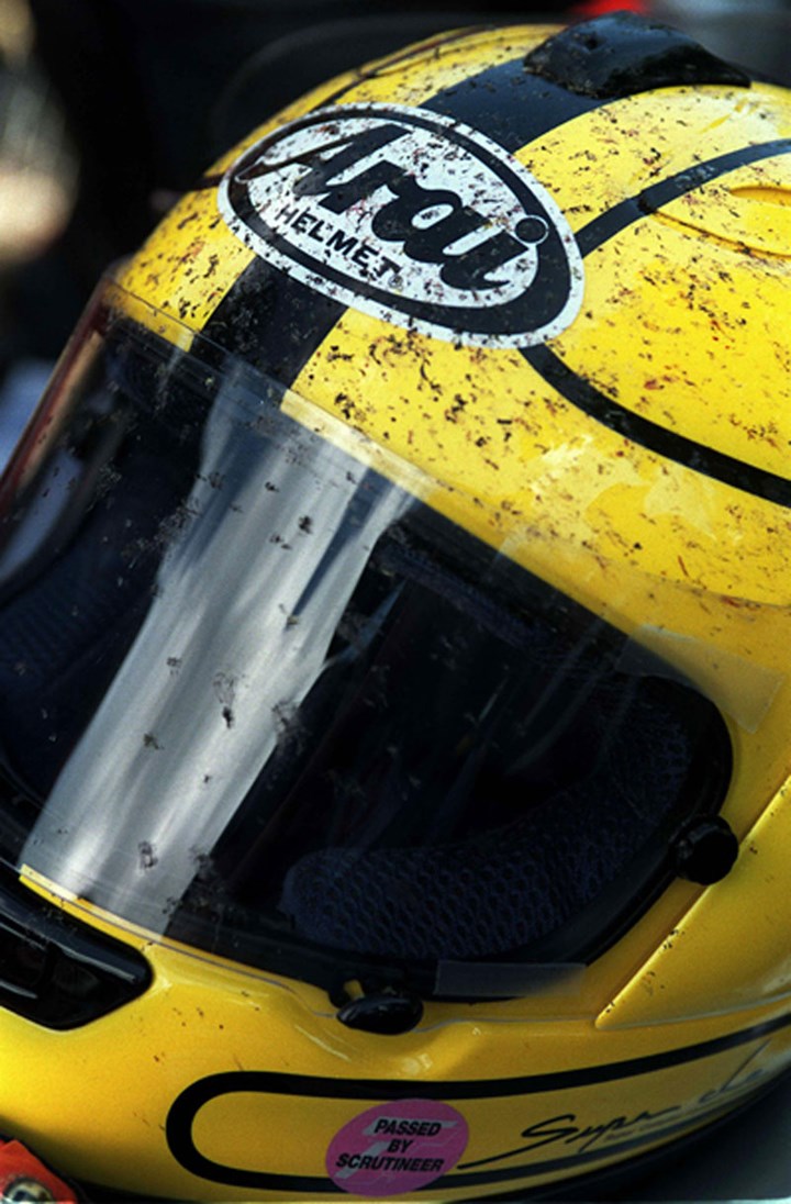 Joey Dunlop 1952-2000. A fly for every mile - click to enlarge