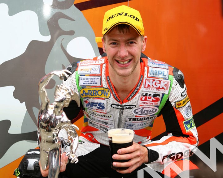 Ian Hutchinson Trophy/Pint TT 2010 - click to enlarge