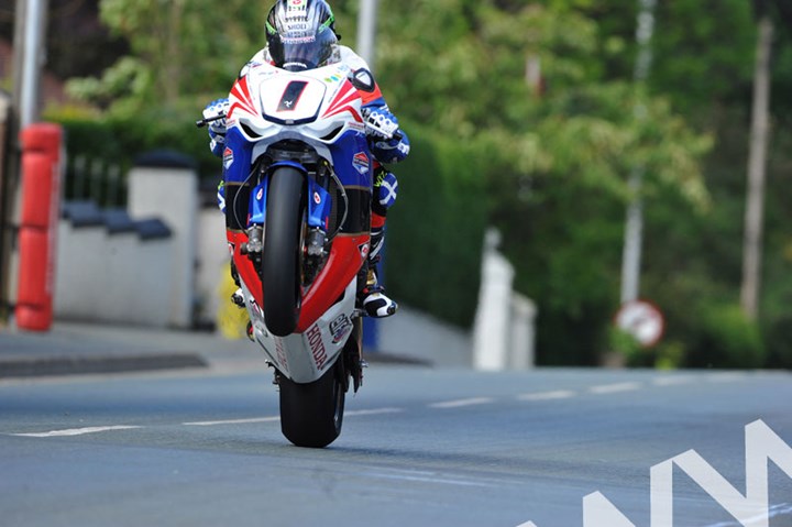 John McGuinness TT 2011 Superbike Agos Leap - click to enlarge