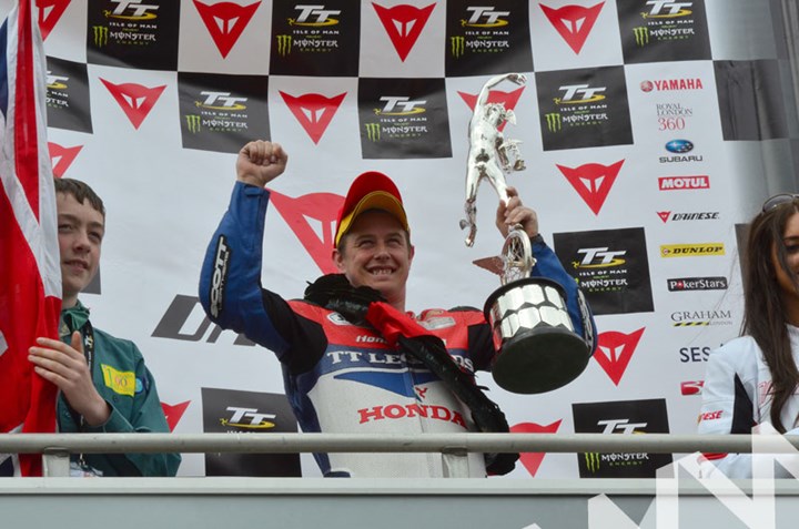 John McGuinness TT 2011 Celebrates Superbike Win - click to enlarge