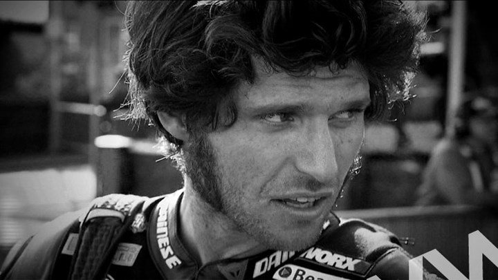 Guy Martin TT 2011 Black and White - click to enlarge