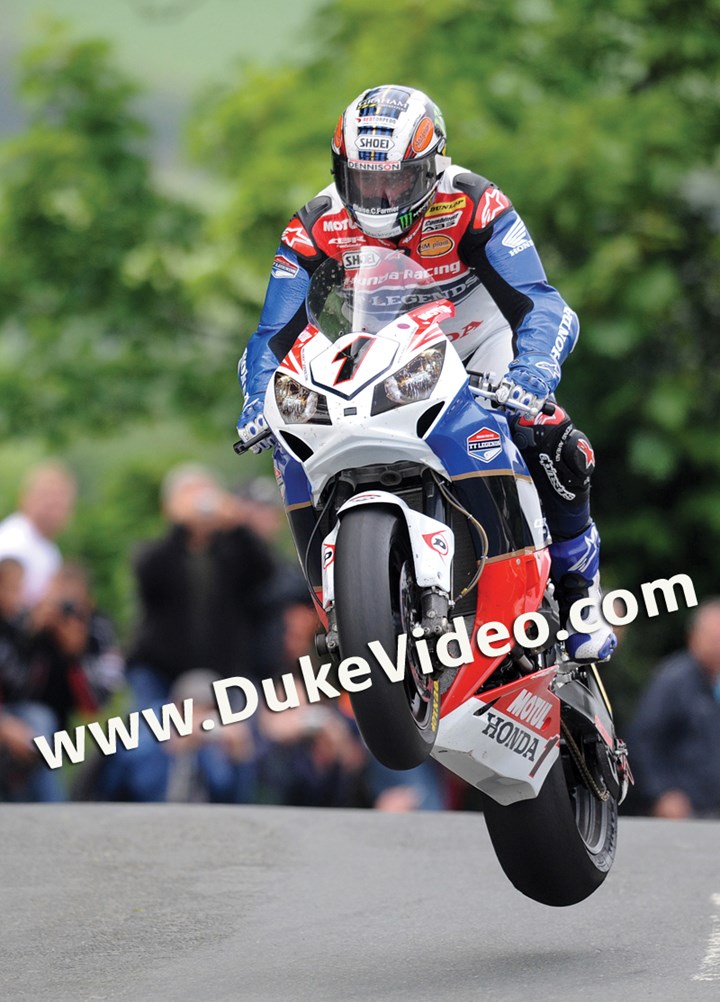 John McGuinness TT 2012 Ballaugh Superbike - click to enlarge