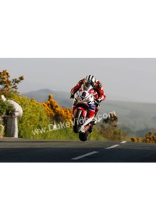 Michael Dunlop jumps TT 2013