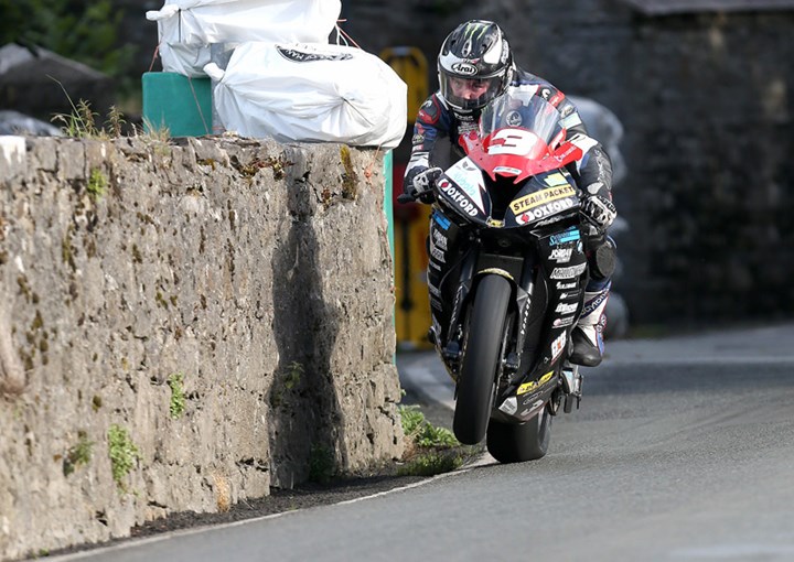 Michael Dunlop at  Joey’s Gate, Southern 100 2016 - click to enlarge
