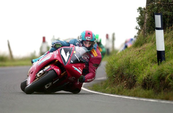 Ryan Farquhar on the edge - click to enlarge
